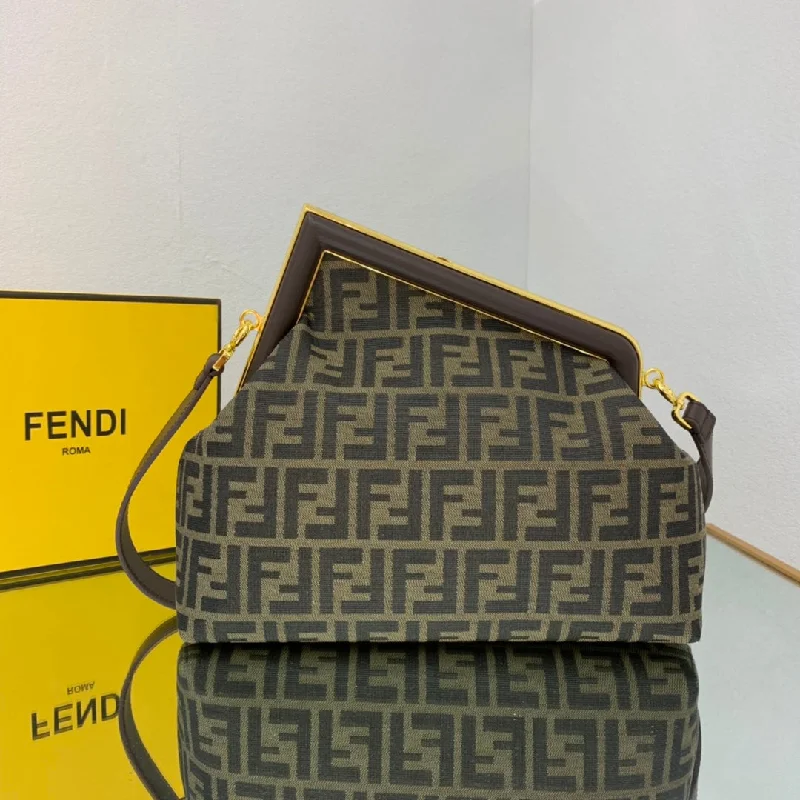 Fendi bags with a leather - bound notebook insert for jotting down notesFendi Luxury Bag - FED - 330