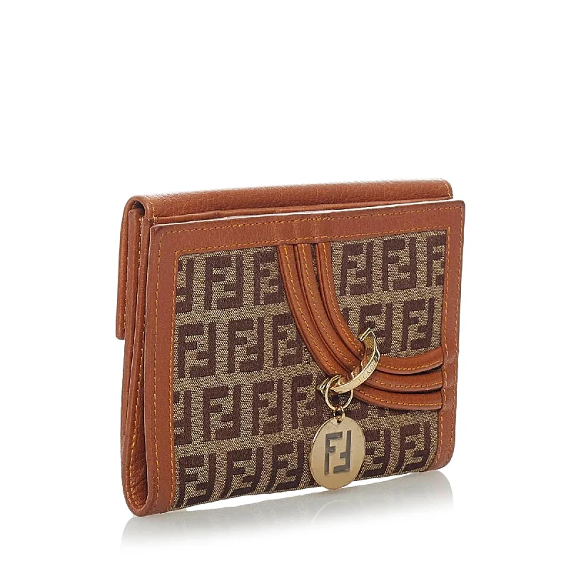 Ladies Fendi shoulder bags with a detachable scarf strap for a stylish and versatile optionFendi Zucchino Canvas Wallet (SHG-33654)