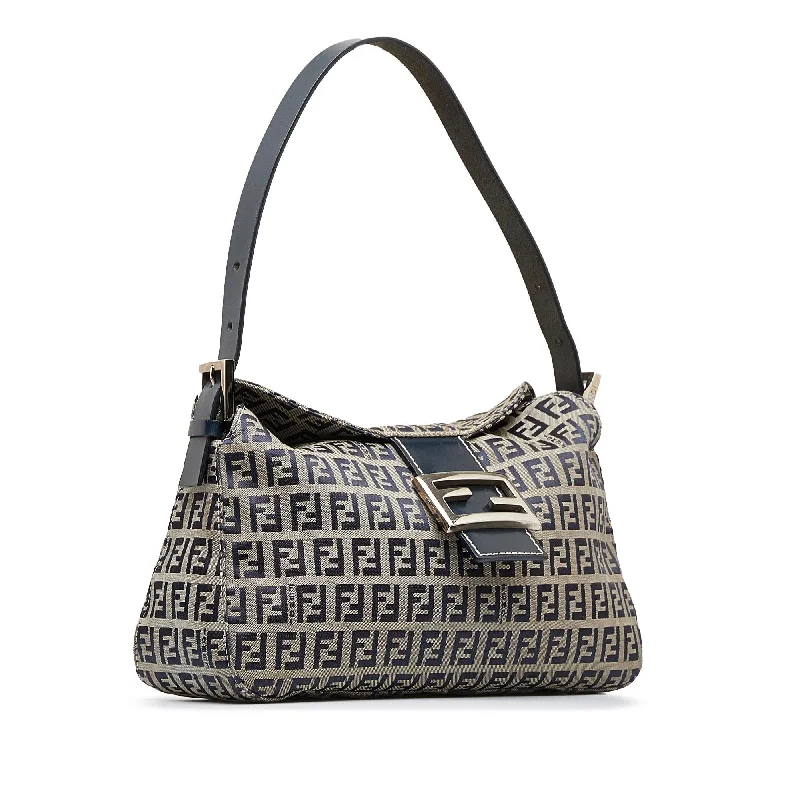 Fendi Baguette bags with a studded leather trim for a bold and edgy lookFendi Zucchino Double Flap Baguette (SHG-hVuyFH)