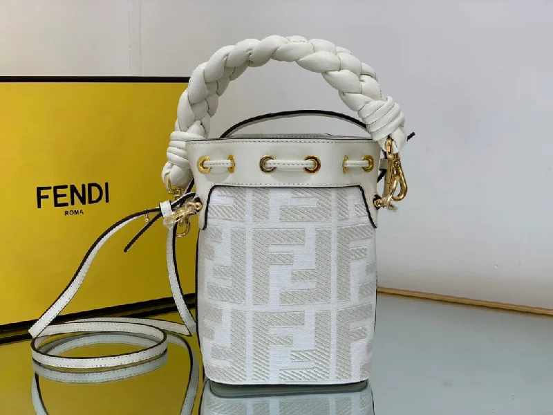 Small - sized Fendi crossbody bags in smooth calfskin leather for a compact and stylish carryFendi Luxury Bag - FED - 044