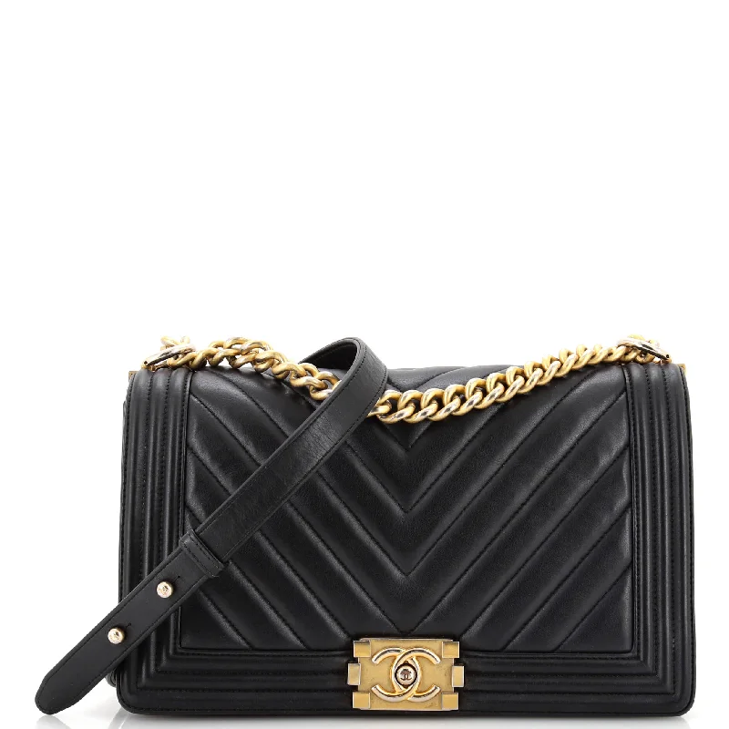 Gucci Dionysus bags for women with tiger - head claspsBoy Flap Bag Chevron Lambskin New Medium