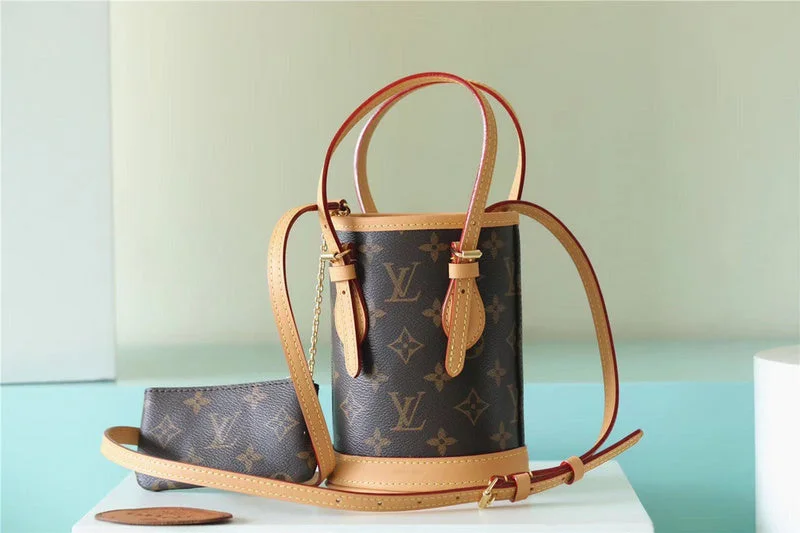 Louis Vuitton tote bags with a printed LV logo on the front for brand visibilityBC - LOUIS VUITTON BAGS - 6764