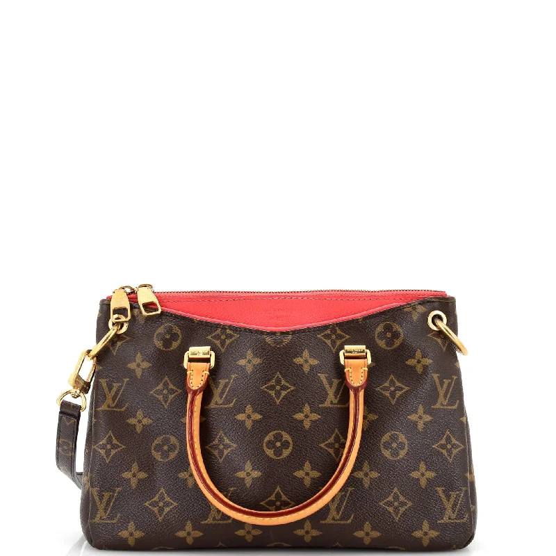 Small - sized Women Gucci shoulder bags for evening outingsPallas Tote Monogram Canvas BB