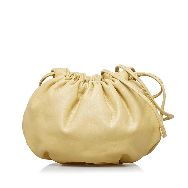 Bottega Veneta bags with patent leather accentsBottega Veneta Mini The Bulb (SHG-RkTk8q)