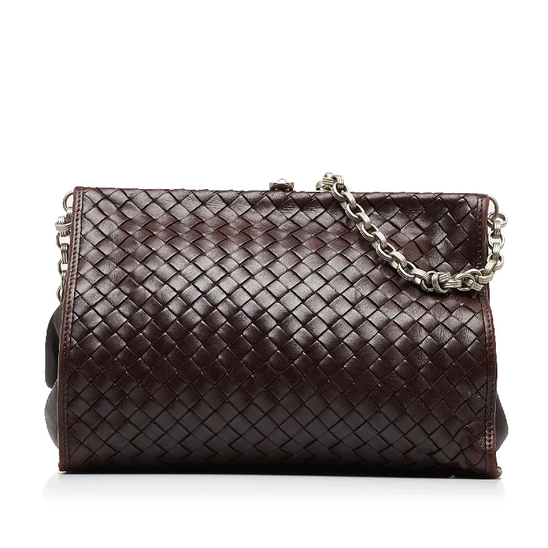 Bottega Veneta bags with floral appliquesBottega Veneta Intrecciato Shoulder Bag (SHG-cNKKx7)