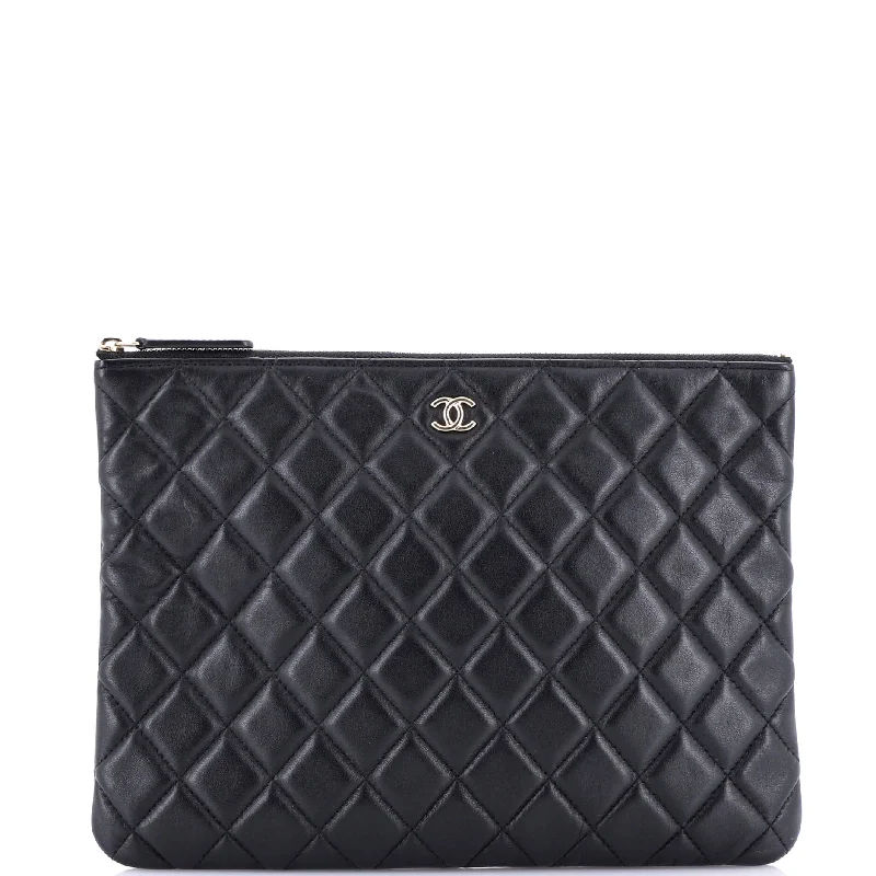 High-end designer bags for menO Case Clutch Quilted Lambskin Medium