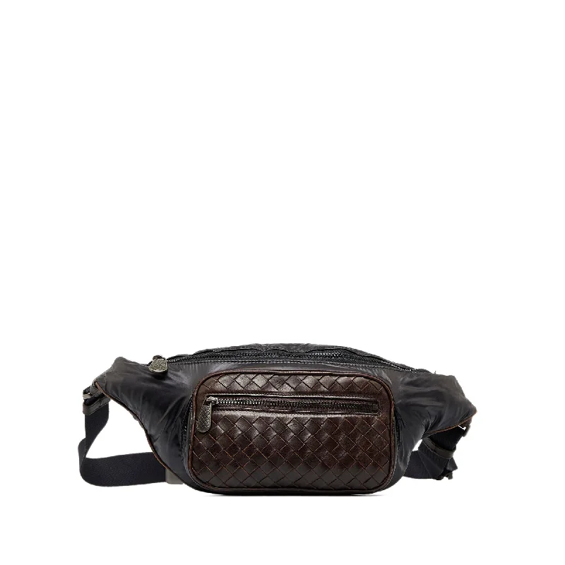 Bottega Veneta bags with leather - wrapped handlesBottega Veneta Intrecciato Belt Bag (SHG-G70xIJ)