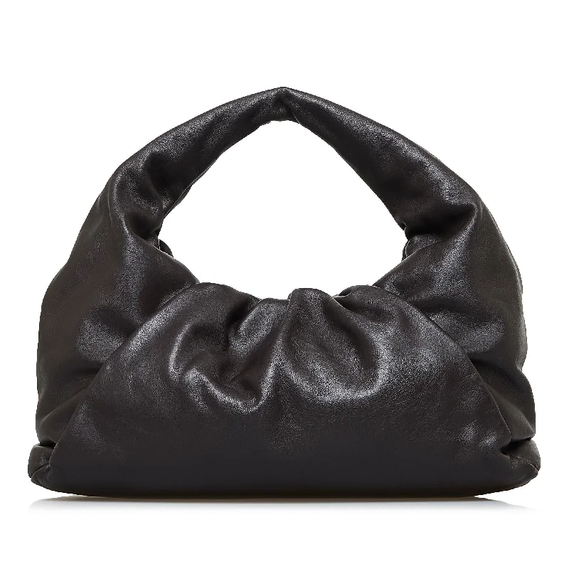 Bottega Veneta bags made of sustainable materialsBottega Veneta Medium The Shoulder Pouch (SHG-hzsa2W)