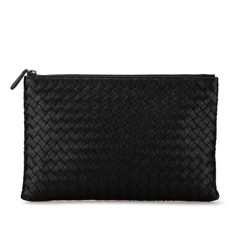 Bottega Veneta bags with detachable strapsBottega Veneta Intrecciato Clutch (SHG-F7fbMF)