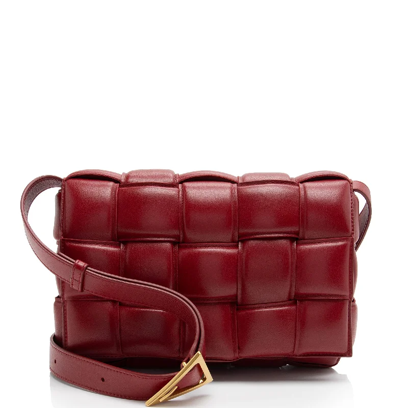 Bottega Veneta bags made of sustainable materialsBottega Veneta Puffed Leather Cassette Crossbody (SHF-WyihDy)