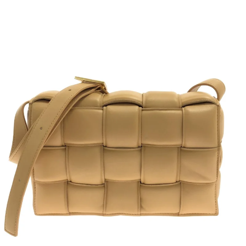 Bottega Veneta bags for urban commutingBottega Veneta Intrecciato Padded Cassette (SHG-1bRinx)