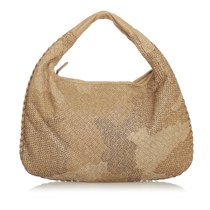 Bottega Veneta bags with leather - embossed designsBottega Veneta Intrecciato Leather Hobo Bag (SHG-26514)