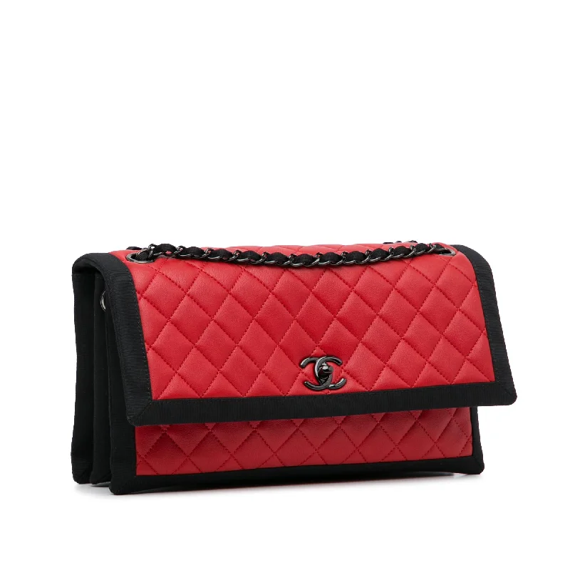 Chanel bags for those who value investment piecesChanel Medium Quilted Lambskin Grosgrain Two Tone Flap Bag (Il4DRA)