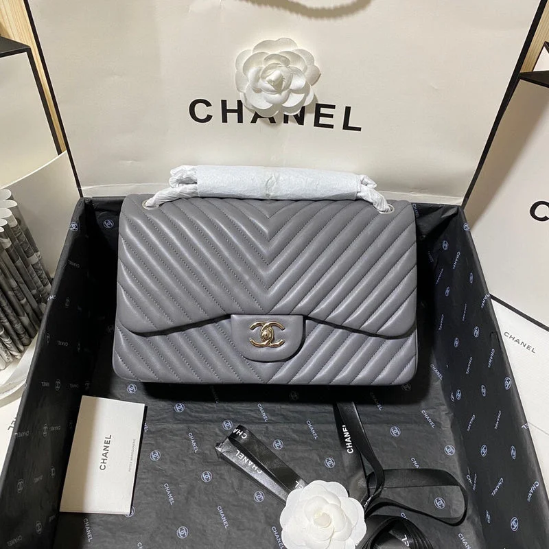 Chanel Lightweight Handbag for Daily ErrandsWF - Chanel Bags - 2209