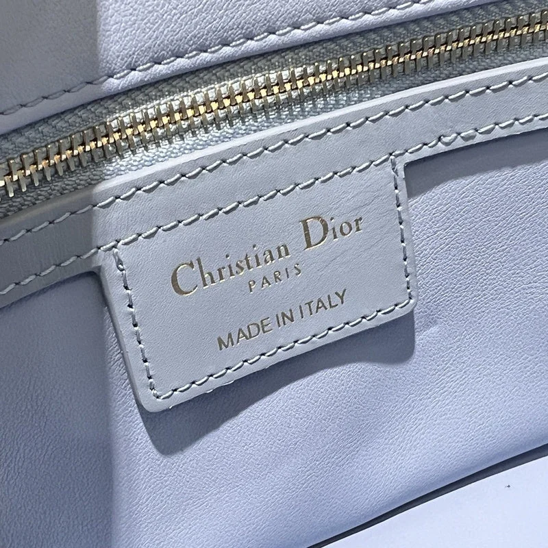 Fashion - forward Christian Dior tote bags for the modern womanDior Bag