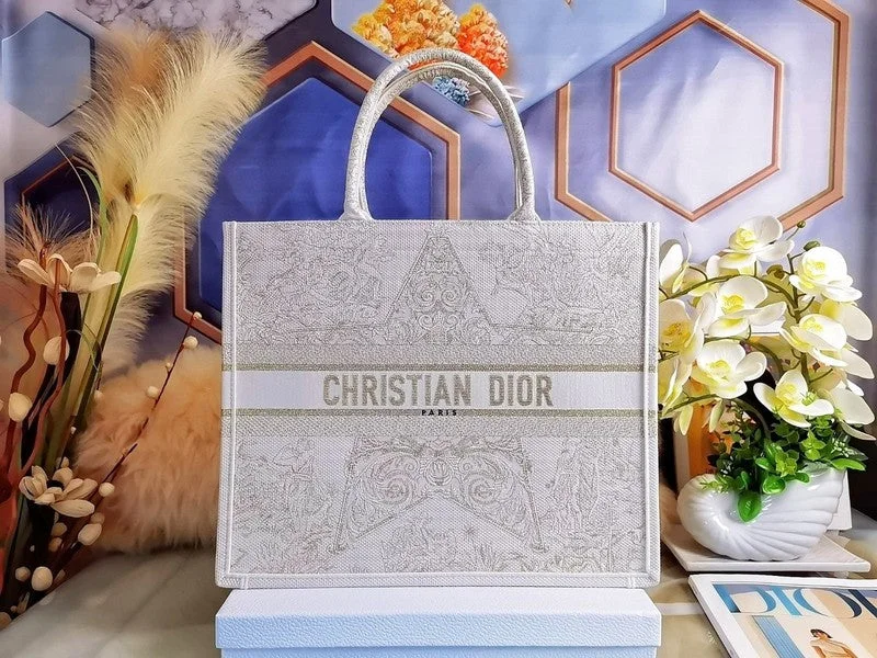 High - fashion Christian Dior bags with a geometric patternDior Bag