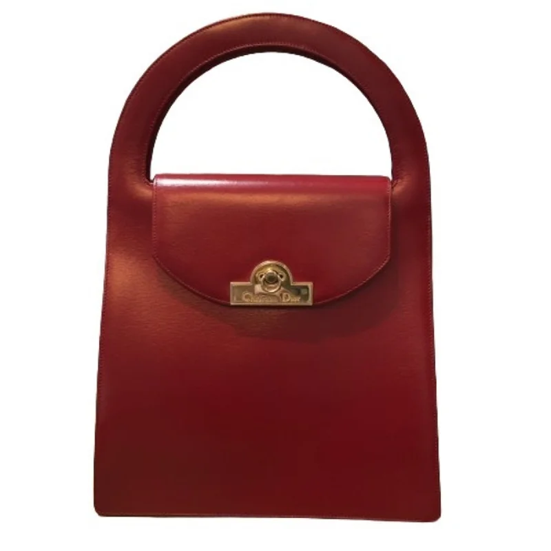 Fashion - forward Christian Dior tote bags for the modern womanDior Handbag