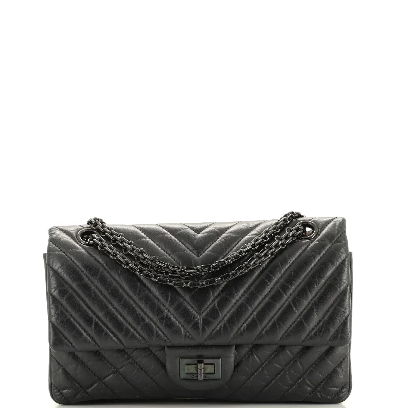 Christian Dior backpacks with a sleek, minimalist silhouetteSo Black Reissue 2.55 Flap Bag Chevron Aged Calfskin 225