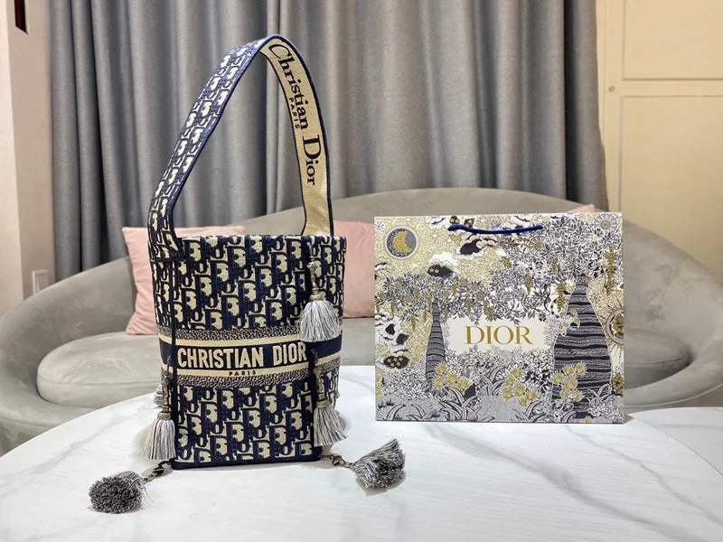 Christian Dior bags with a detachable coin purse insidemakbags - Dior Bags - 825