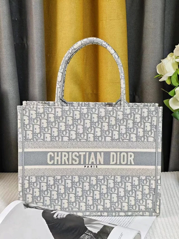 Christian Dior handbags with a detachable mirror for on - the - go touch - upsmakbags - Dior Bags - 826