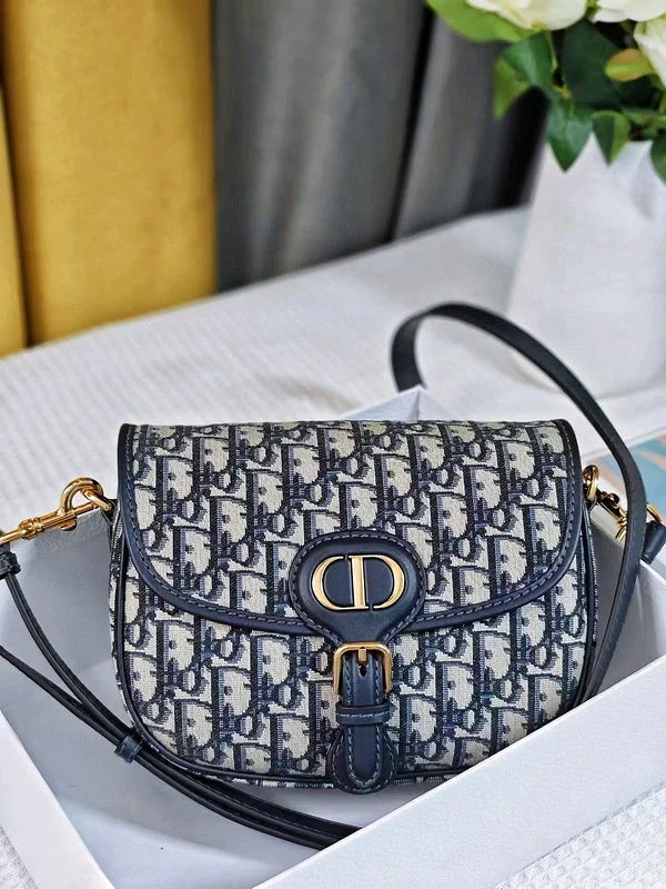 Christian Dior crossbody bags with a front - flap pocket for easy accessmakbags - Dior Bags - 955